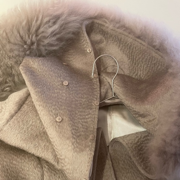 Sentaler Light Taupe Jacket Size Small - Picture 11 of 11